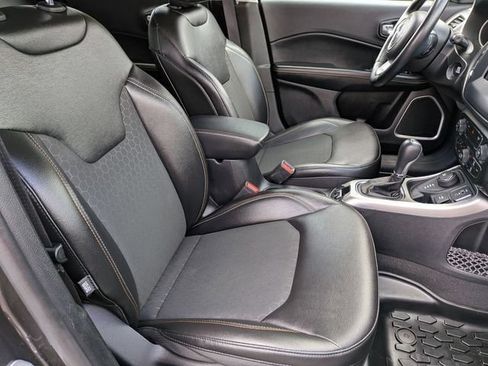 Certified 2021 Jeep Compass Latitude w/ Convenience Group AWD/4WD image 32