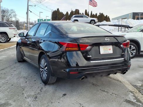 Certified 2023 Nissan Altima 2.5 SV w/ SV Premium Package image 7