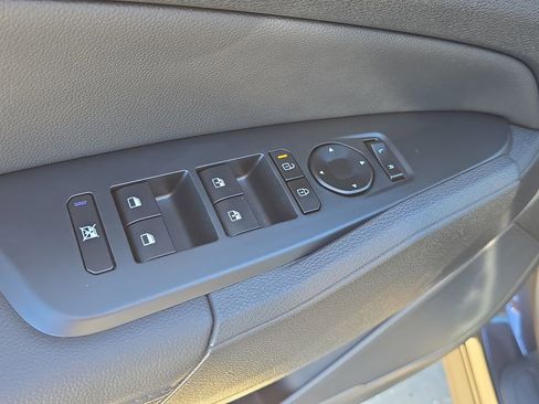 New 2026 Kia Sportage EX FWD image 22