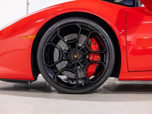 Used 2017 Lamborghini Huracan LP 610-4 image 21