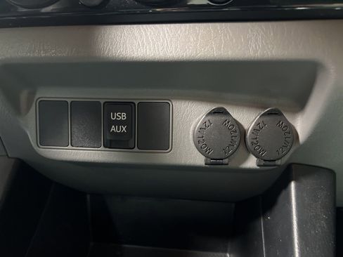 Used 2013 Toyota Tacoma PreRunner image 25