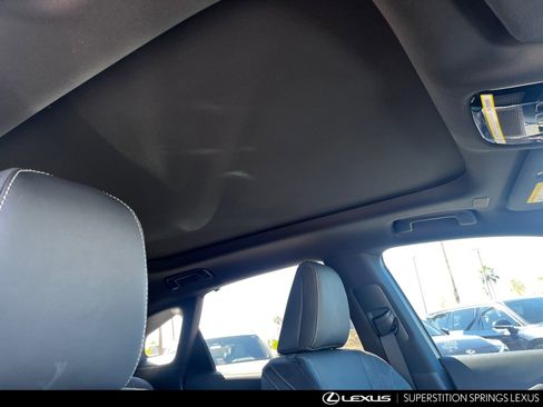 New 2026 Lexus RX 450h AWD image 25