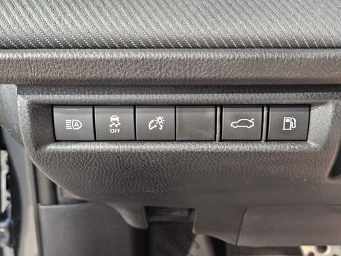 Certified 2025 Toyota Camry SE FWD image 25