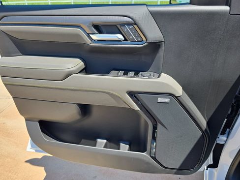 New 2026 Chevrolet Silverado 1500 ZR2 AWD/4WD image 28