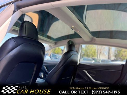 Used 2020 Tesla Model 3 Standard Range Plus image 18