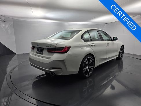 Used 2023 BMW 330i Sedan w/ Driving Assistance Package RWD image 4