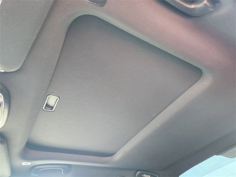 Used 2023 Dodge Charger R/T w/ Plus Group image 18