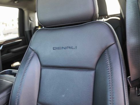 Used 2024 GMC Sierra 3500 Denali image 24