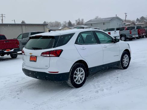 Certified 2022 Chevrolet Equinox LS image 7