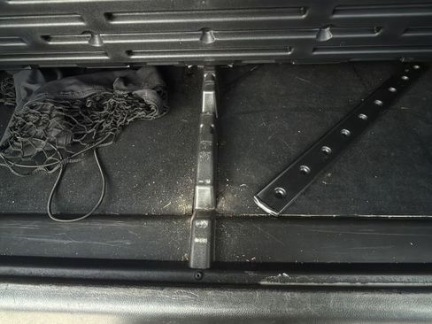 Used 2018 GMC Yukon XL SLT image 15