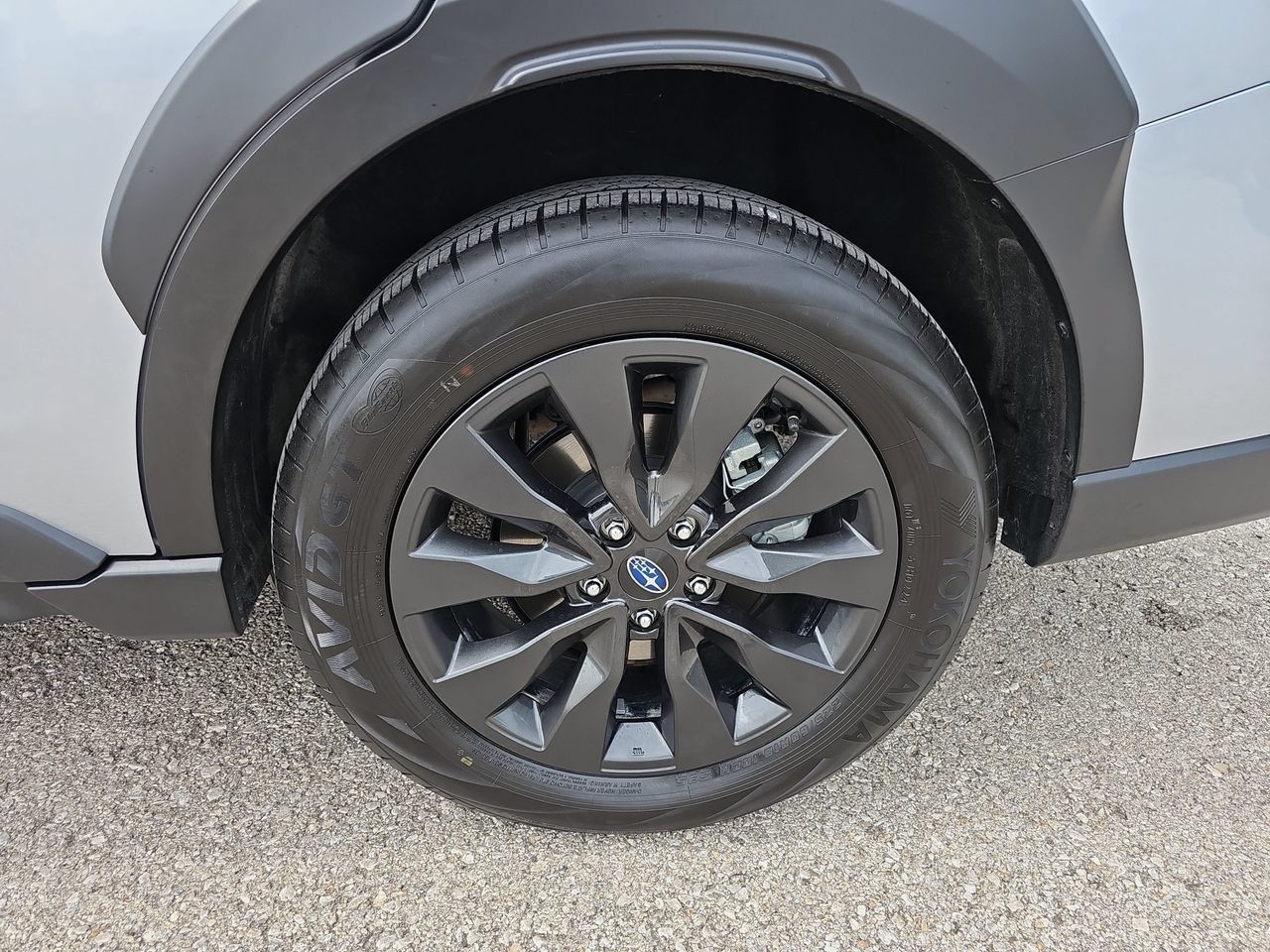 Used 2025 Subaru Outback Onyx Edition AWD/4WD image 40