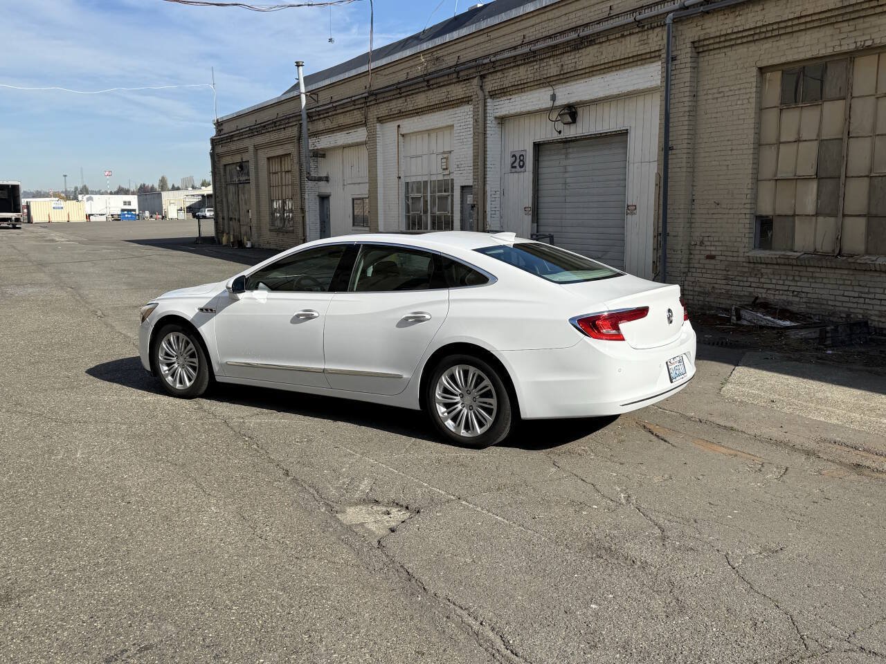 Used 2019 Buick LaCrosse Essence w/ Sun and Shade Package FWD image 6