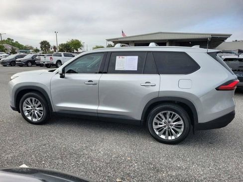 Certified 2024 Toyota Grand Highlander Platinum image 13