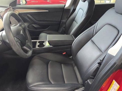 Used 2023 Tesla Model 3 Standard Range RWD image 7