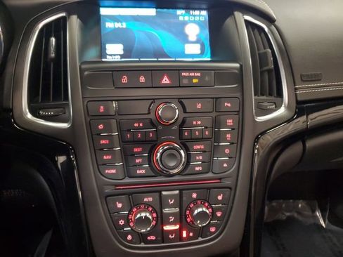 Used 2017 Buick Cascada Premium image 18