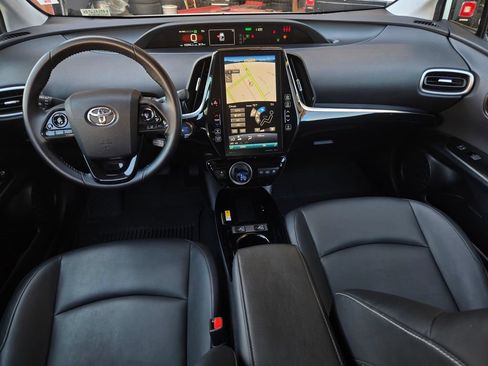 Used 2022 Toyota Prius Prime XLE FWD image 15
