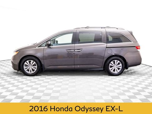 Used 2016 Honda Odyssey EX-L image 2