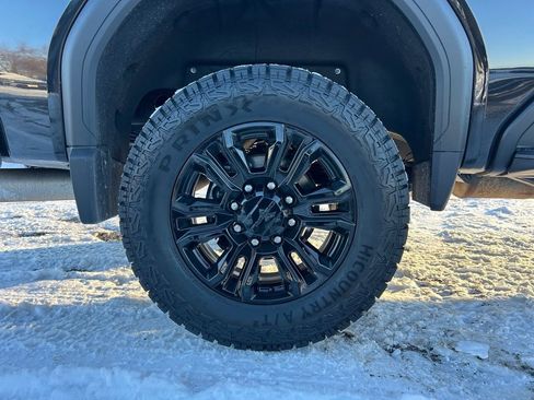 Used 2022 GMC Sierra 2500 Denali image 18