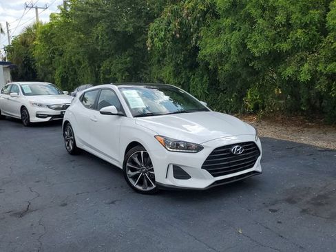 Used 2020 Hyundai Veloster 2.0 Premium FWD image 31