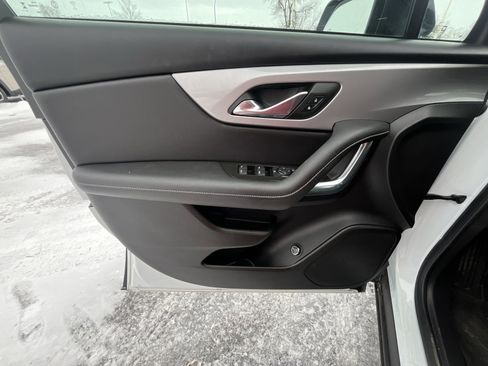 Used 2024 Chevrolet Blazer LT w/ Midnight/Sport Edition image 22