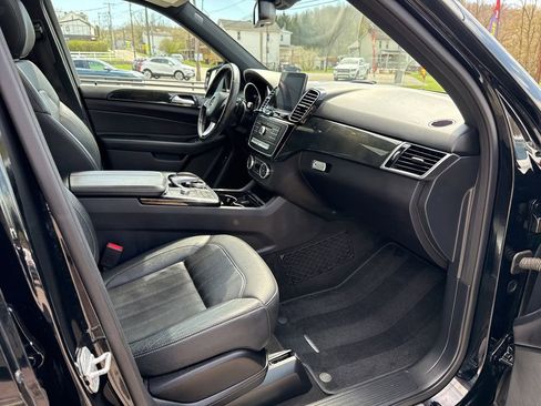 Used 2018 Mercedes-Benz GLE 350 4MATIC image 28