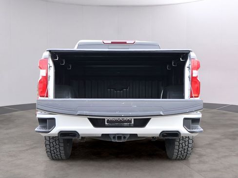 Used 2021 Chevrolet Silverado 1500 RST w/ Redline Edition AWD/4WD image 23