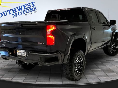 Used 2022 Chevrolet Silverado 1500 RST image 6