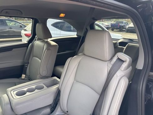 Used 2018 Honda Odyssey EX-L image 21