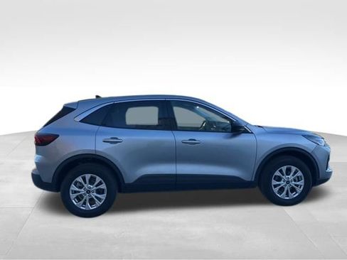 Used 2024 Ford Escape Active image 9