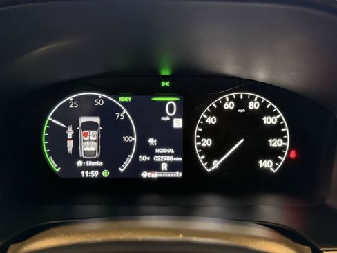 Used 2025 Honda CR-V Sport-L image 11