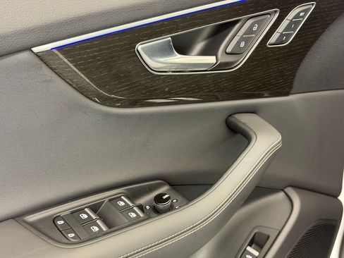 Certified 2026 Audi Q8 Premium Plus w/ Premium Plus Package AWD/4WD image 24