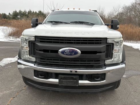 Used 2017 Ford F550 4x4 SuperCab Super Duty image 8