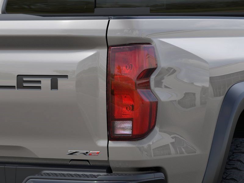 New 2026 Chevrolet Colorado ZR2 w/ Technology Package AWD/4WD image 11
