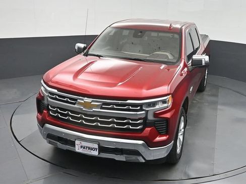 Used 2023 Chevrolet Silverado 1500 LTZ AWD/4WD image 42