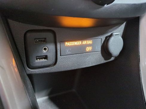 Used 2017 Chevrolet Trax LT w/ Driver Confidence Package image 38