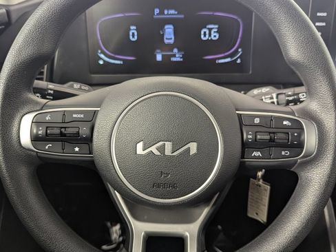 Used 2023 Kia Sportage LX FWD image 14