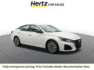 Used 2025 Nissan Altima 2.5 SV FWD video 1