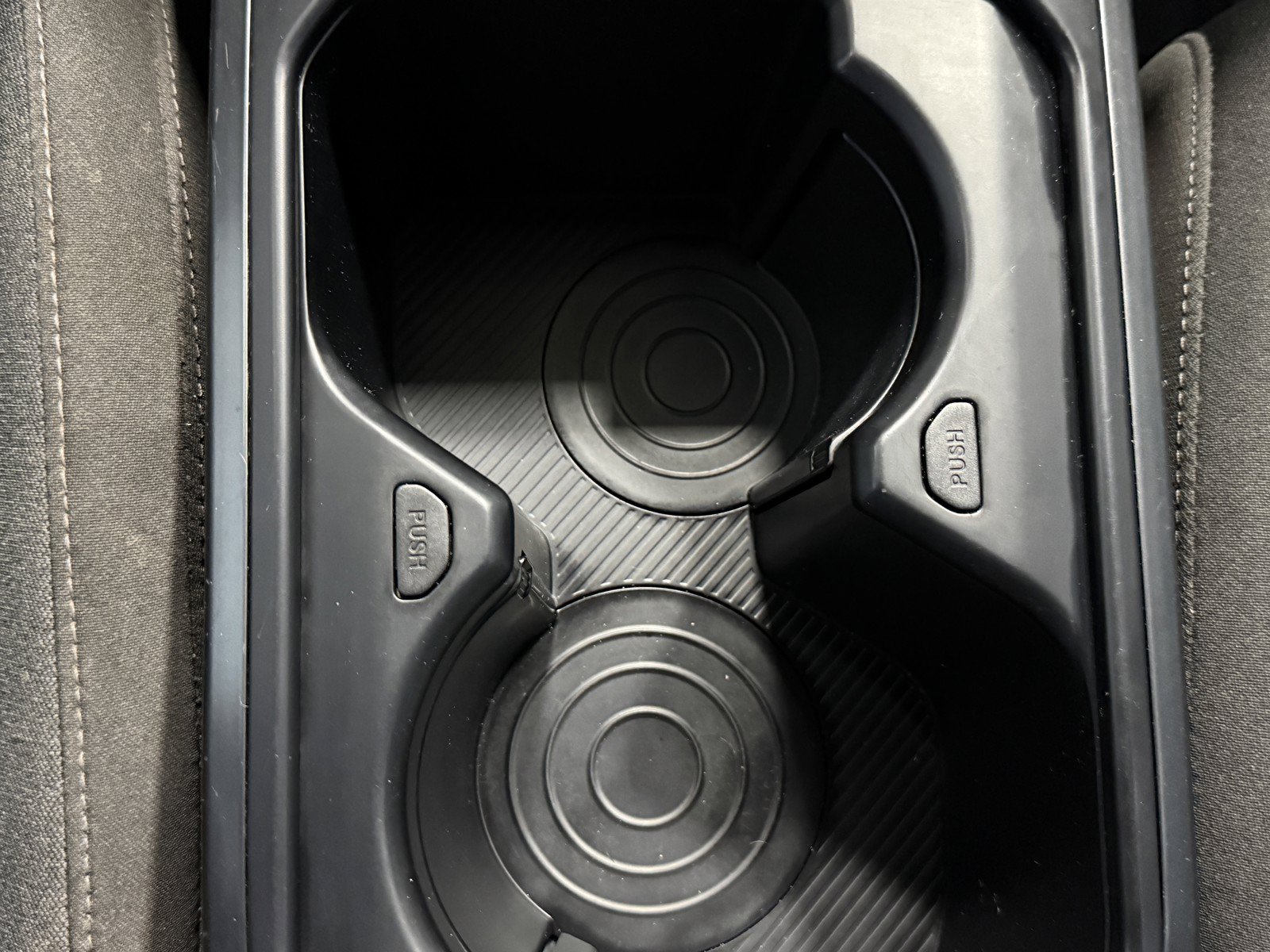 Used 2025 Kia K4 FWD image 19