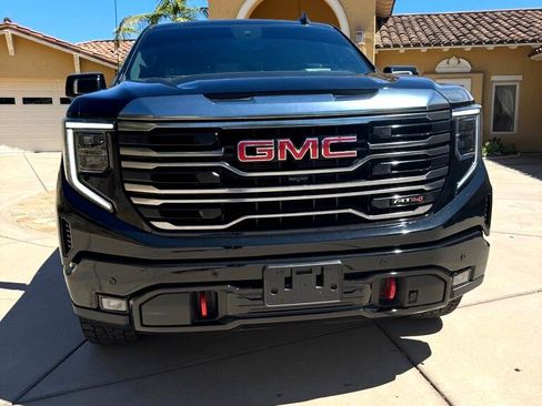 Used 2024 GMC Sierra 1500 AT4 w/ Technology Package image 2