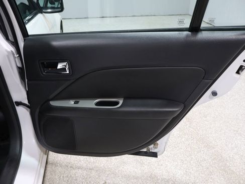 Used 2012 Ford Fusion SEL image 21