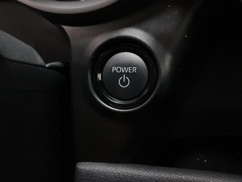 Certified 2025 Toyota Sienna XLE Woodland Edition AWD/4WD image 18