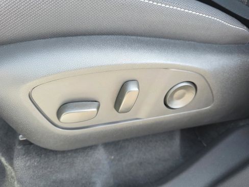 New 2026 Chevrolet Traverse LT w/ Driver Confidence Package FWD image 26