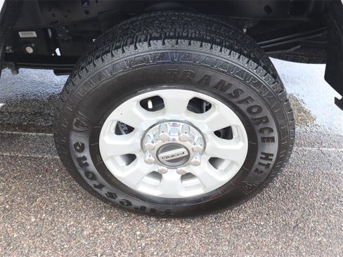 Certified 2023 Ford F250 XLT image 12