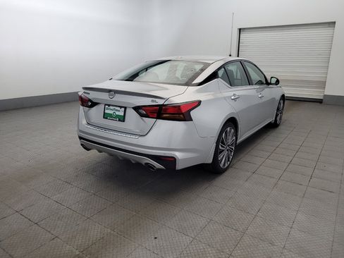 Used 2023 Nissan Altima 2.5 SL FWD image 9