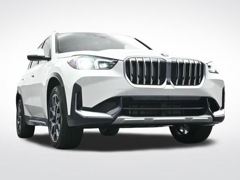 New 2026 BMW X1 xDrive28i w/ Technology Package AWD/4WD image 31