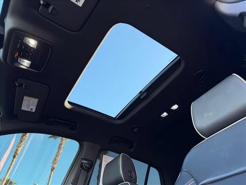 Certified 2023 Chevrolet Traverse Premier w/ Redline Edition FWD image 10