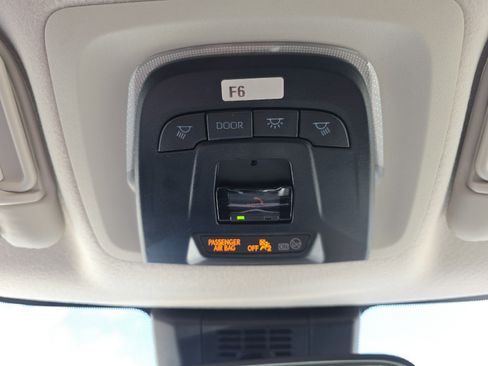 Used 2026 Toyota Corolla LE FWD image 36