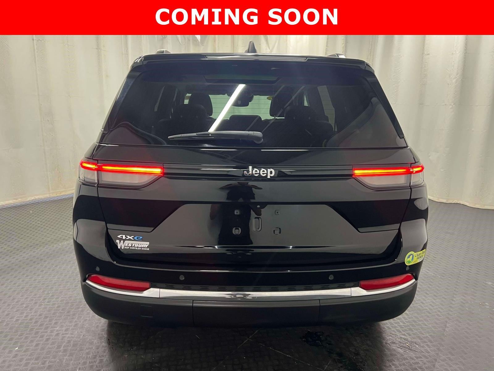 Used 2023 Jeep Grand Cherokee 4WD 4xe image 7