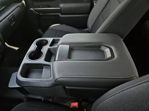 Used 2021 Chevrolet Silverado 1500 RST image 26