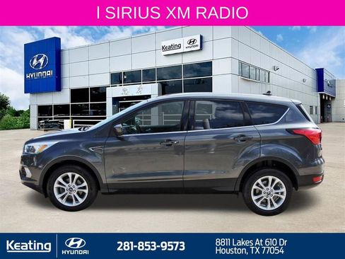 Used 2019 Ford Escape SE FWD image 8